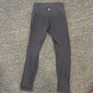 Black lulu lemon leggings